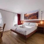 Lambo Cellini - Nocleg ze śniadaniem 3*